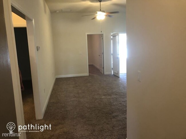 Building Photo - 3 br, 2 bath House - 621 Coral Trace Boule...