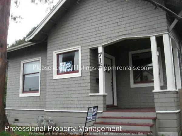 Primary Photo - 715 M St