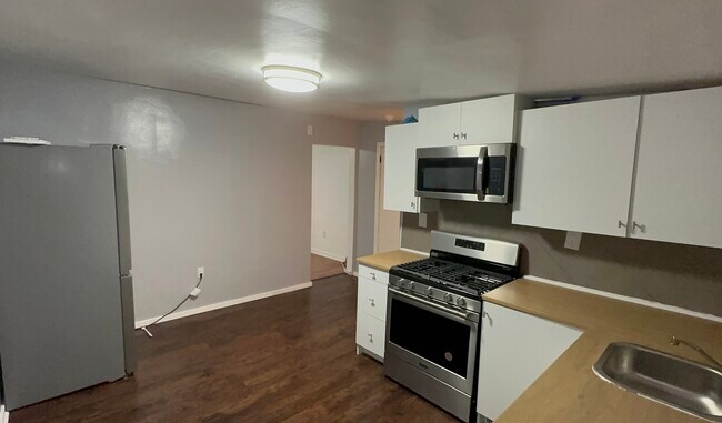 Building Photo - 20 Kittanning Pike