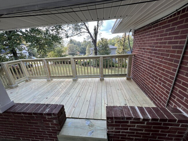 Foto del edificio - 3820 Orchard Rd SE