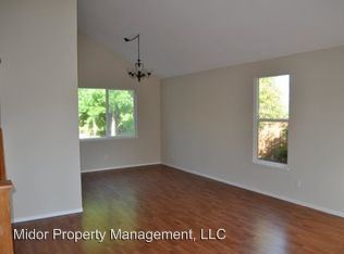 Building Photo - 2478 Whispering Oaks Dr
