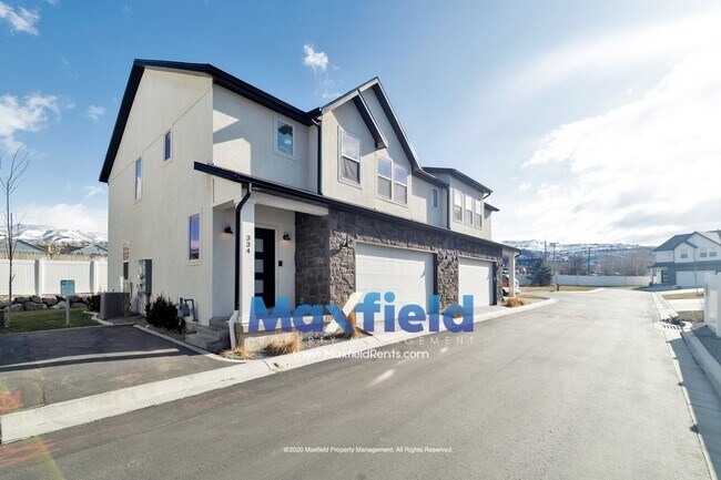 Building Photo - North Salt Lake / Bountiful Twin Homes For Lease Google Fiber Avail!