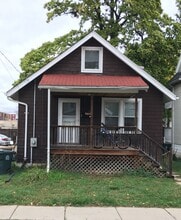 Building Photo - 1118 Bowen Ct