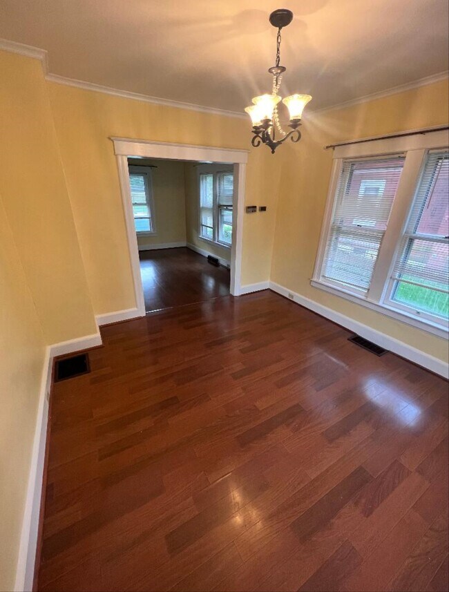 Foto del edificio - 5 Smith Ave