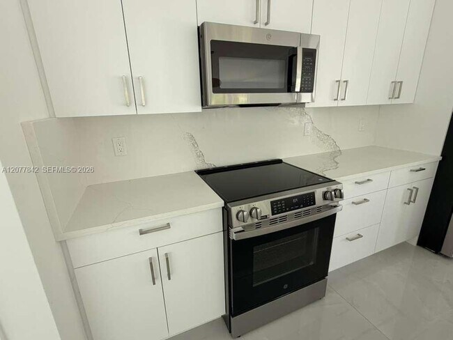 Foto del edificio - 8636 100th Ct