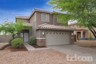 Building Photo - 7024 N 77th Dr