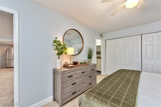 Building Photo - 3655 Boca Ciega Dr