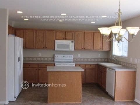 Building Photo - 12821 Arezzo Cir