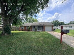 Building Photo - 119 Northlane Dr
