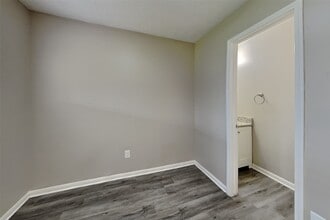 Building Photo - 21884 Whispering Forest Dr
