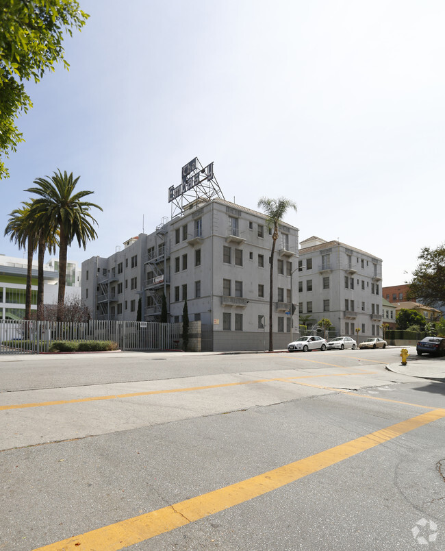 Building Photo - The Embassy Apartments