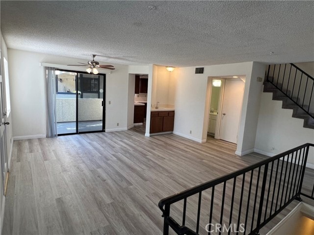 Building Photo - 709 W Duarte Rd