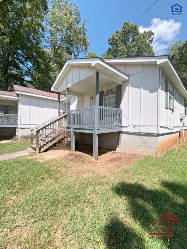 Building Photo - 173 Bybee Woods Dr