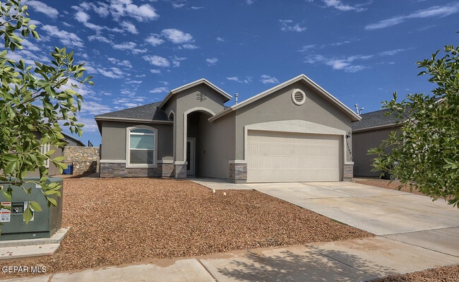 Building Photo - 13849 Garforth Ave