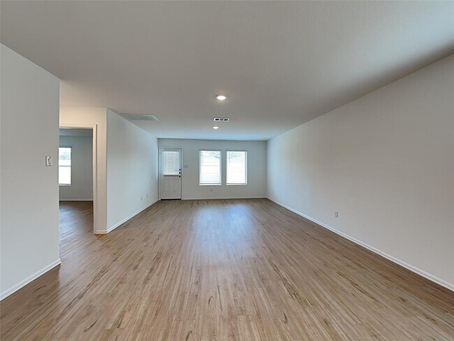 Building Photo - 18607 Rosehill Pr Dr