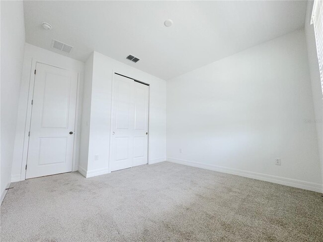 Building Photo - 13047 Pergola Ave
