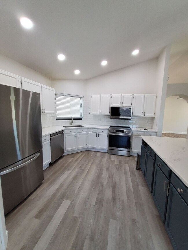 Building Photo - EXCEPTIONAL REMODEL