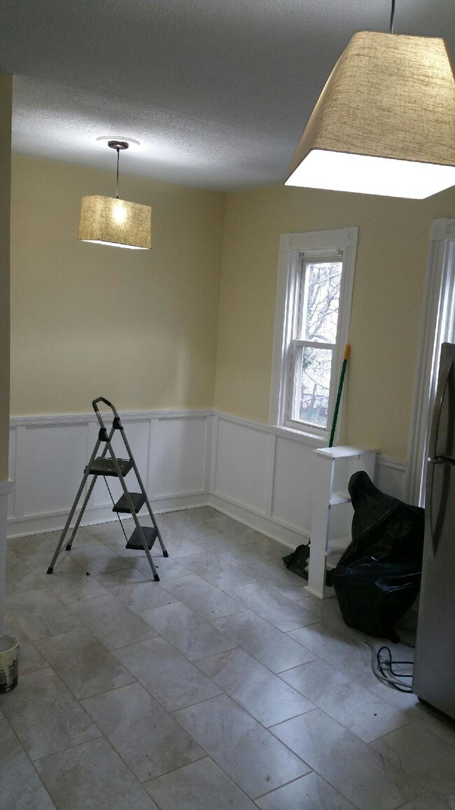 Building Photo - 117 Bowdoin St