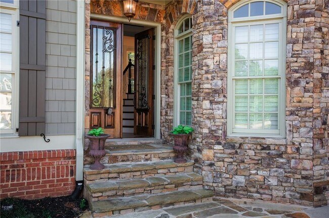 Foto del edificio - 2360 Manor Creek Ct