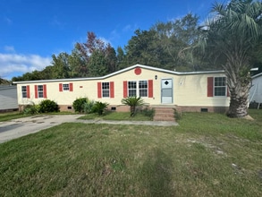 Building Photo - 1745 Bridgewater Dr