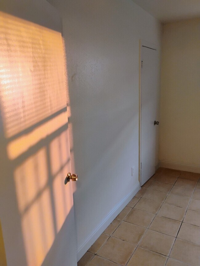 Building Photo - 3002 Market St