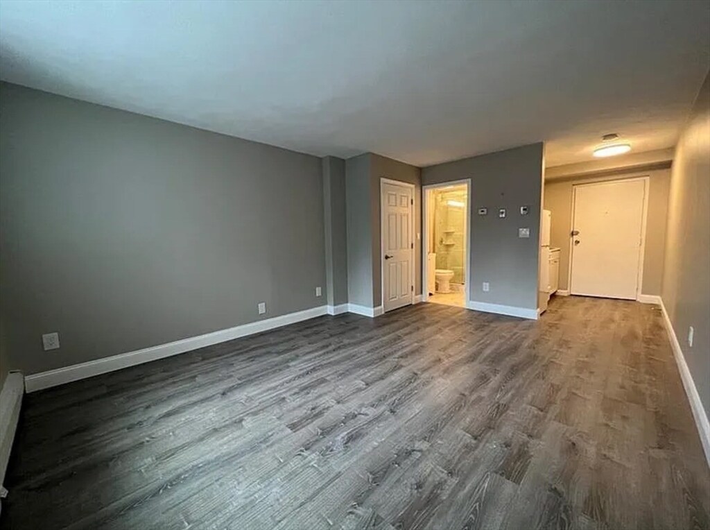 Foto principal - 11 Cogswell Ave