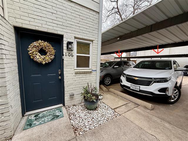 Building Photo - 2807 Throckmorton St