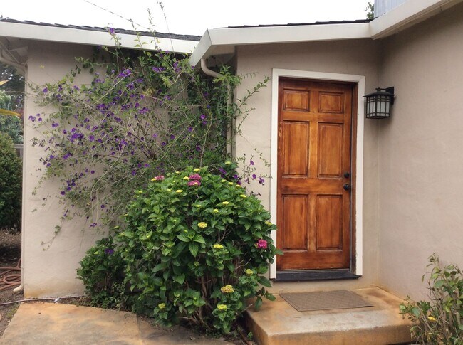 Building Photo - Aptos