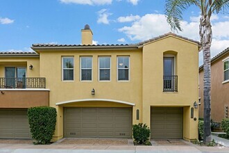 Building Photo - 9216 Piatto Ln