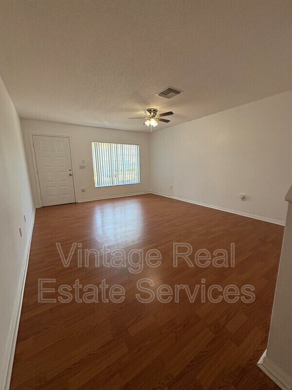 Building Photo - 1324 Kelridge Pl