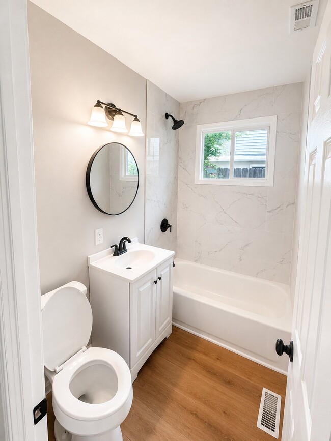 Foto del edificio - 4724 Homewood Dr