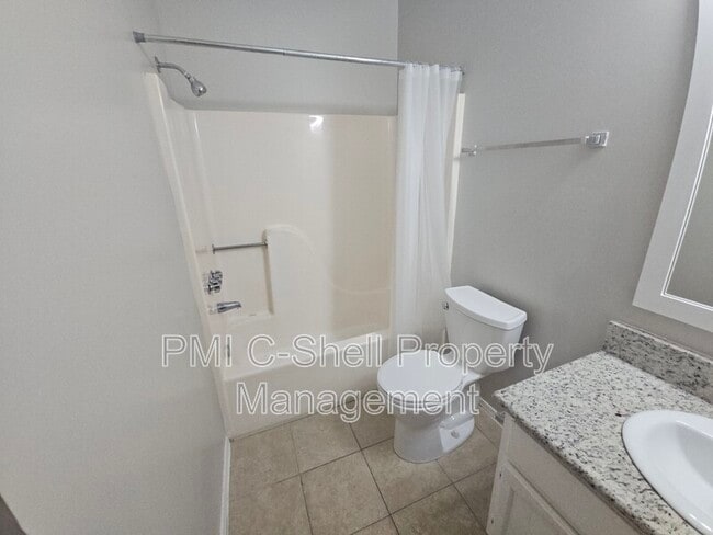 Foto del edificio - 501 E Burgess Rd