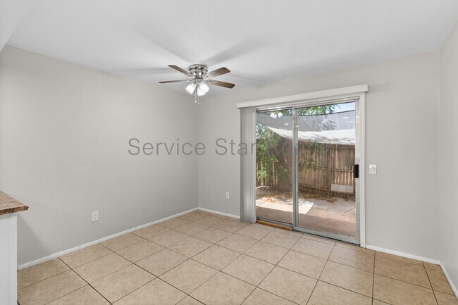 Foto del edificio - 5321 West Campbell Ave