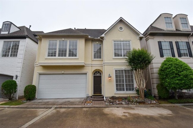 Building Photo - 3226 Pemberton Cir Dr