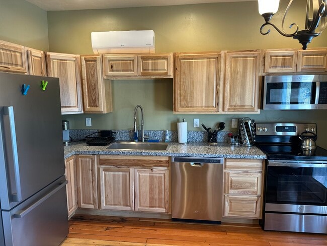 Building Photo - 1309 Michigan Ave