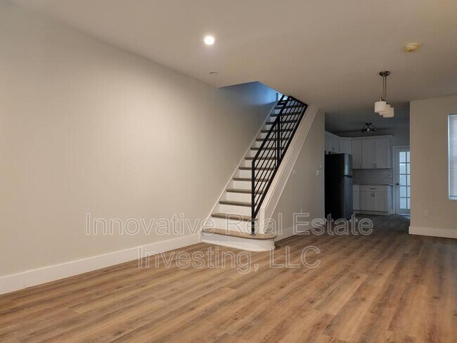 Building Photo - 4245 Pennsgrove St