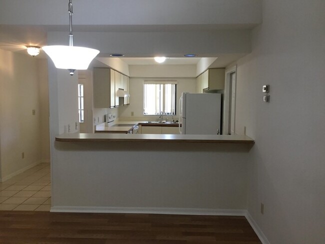 Building Photo - 6068 Huntington Woods Drive