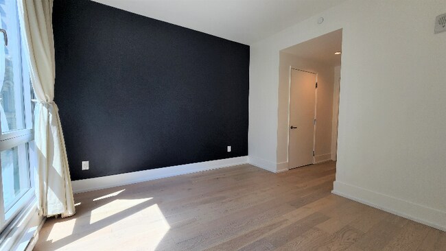 Building Photo - 1075 Market St