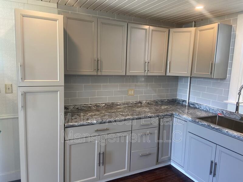 43 Fling St Unit Apt. 2, Brewer, ME 04412 Condo for Rent in Brewer