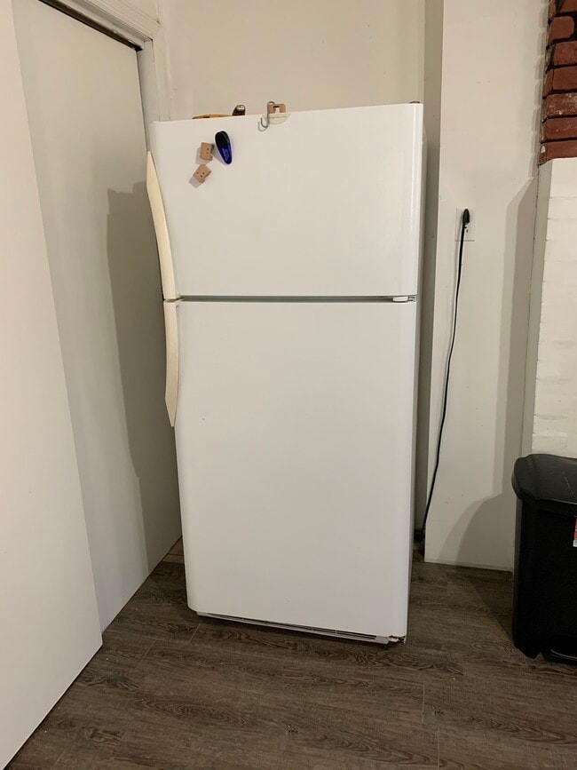 Refrigerator Included - 284 Lafayette St