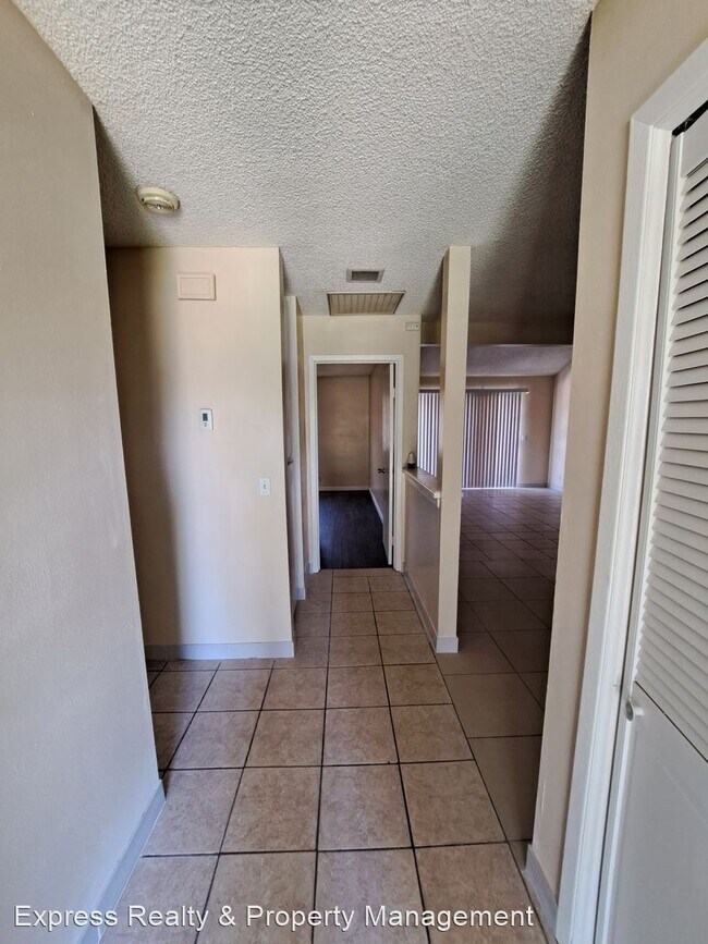 Foto del edificio - 2 br, 2 bath House - 12760 Perris Blvd Apt A1