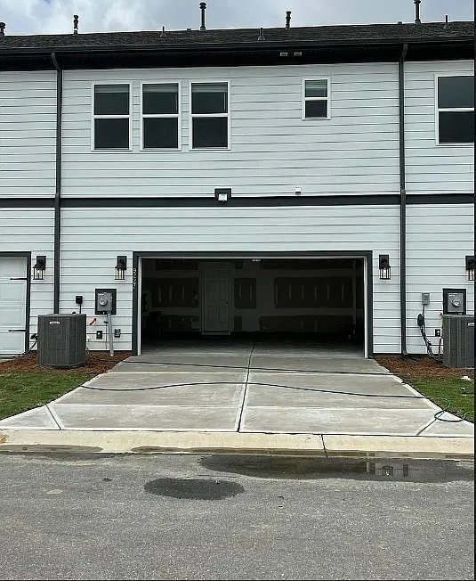 Building Photo - 9155 Harwen Ln Building Photo - 9155 Harwen Ln