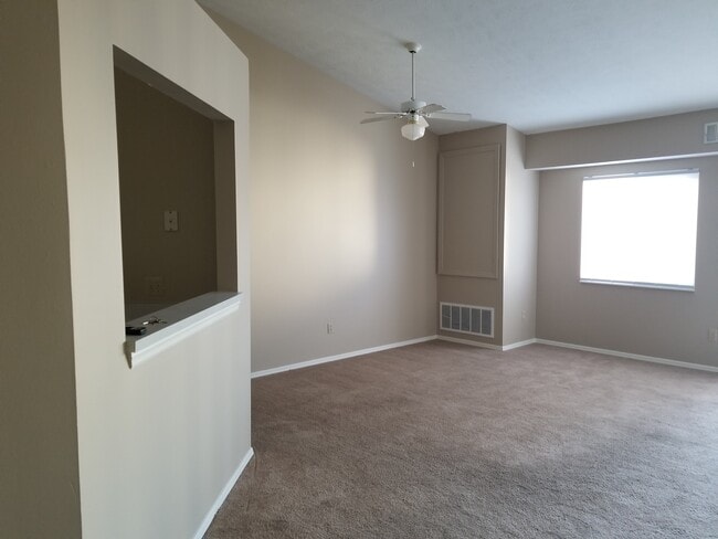 Building Photo - Woodrun Apartments