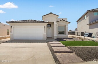 Building Photo - 841 Paseo Drusy Pl