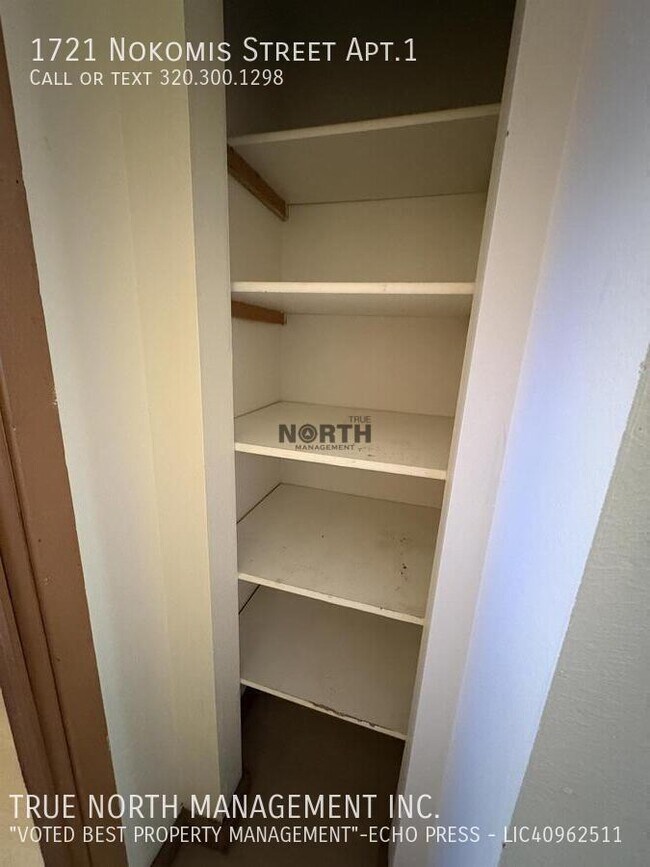 Foto del edificio - 1721 Nokomis St