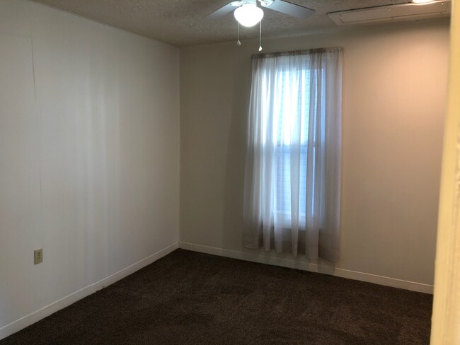 Living Room - 211 Jackson St