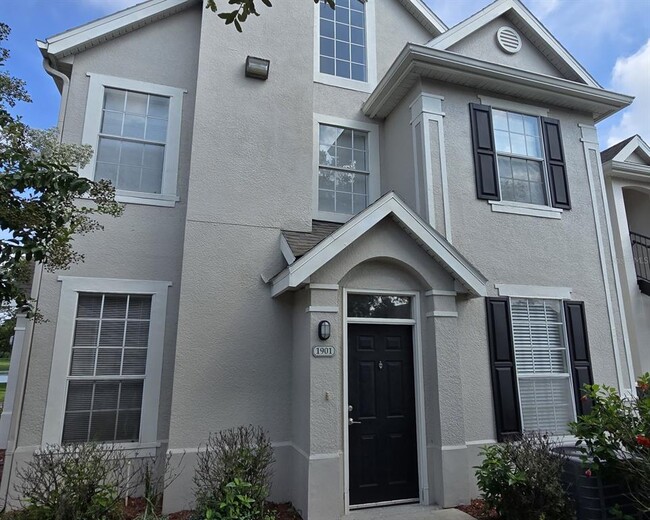 Building Photo - 9013 Lee Vista Blvd