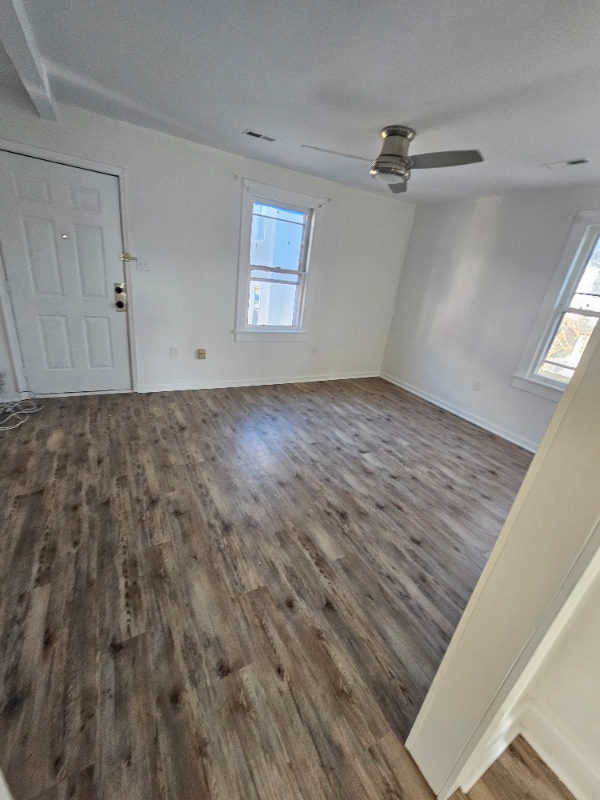 Building Photo - 1609 Spratley St