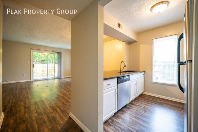 Foto del edificio - 970 Quay Ave