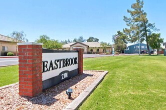 Building Photo - 2301 E University Dr